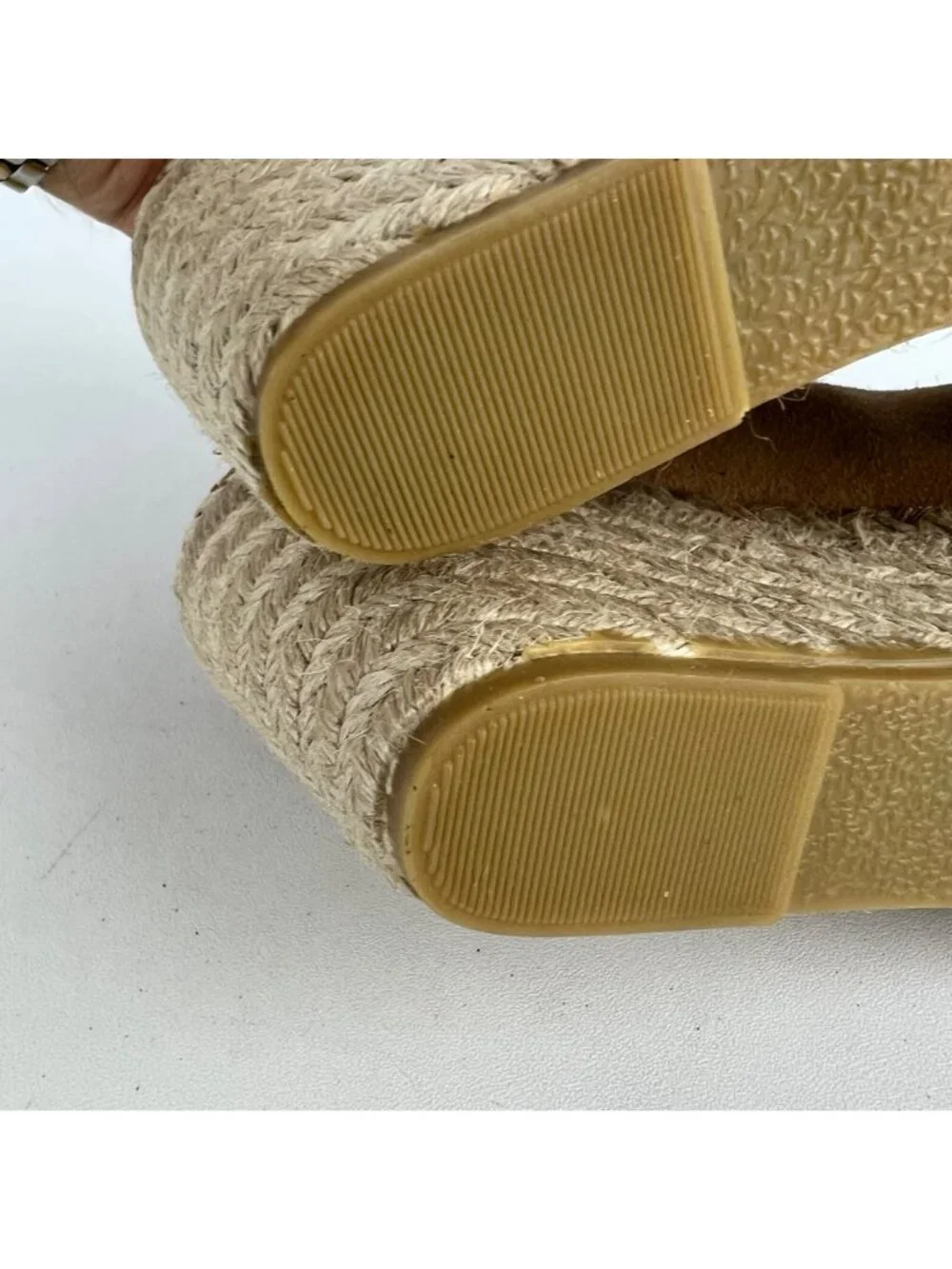 Vince Womens Sutherland Jute Wedge Sandals Brown Tan Suede Leather size 6M